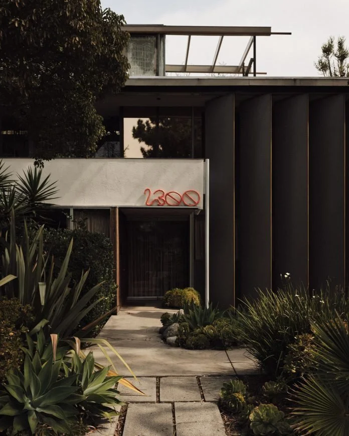 Built In at the Neutra VDL House in Los Angeles