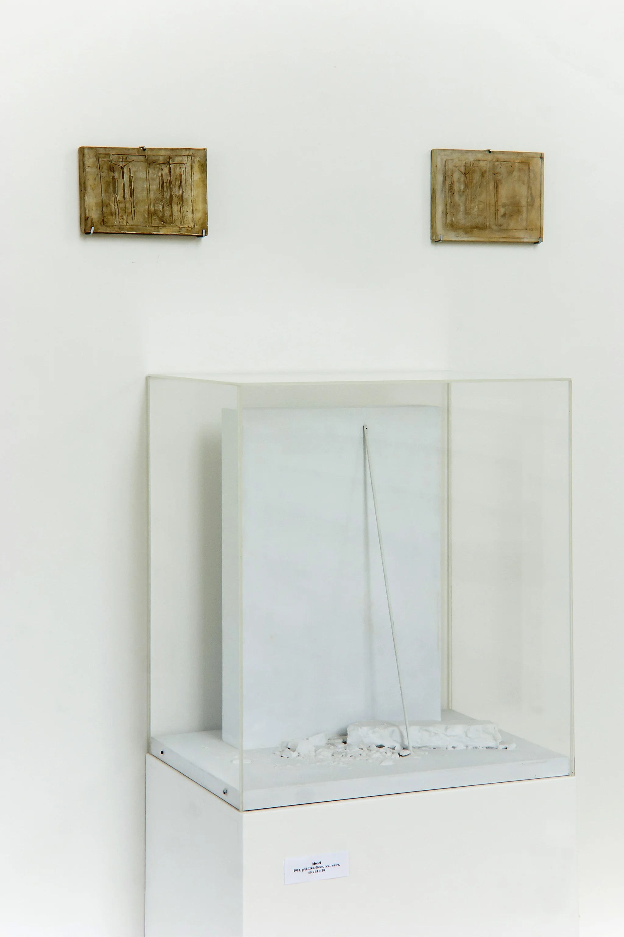 Demartini_Galerie_Zavodny_4.jpg