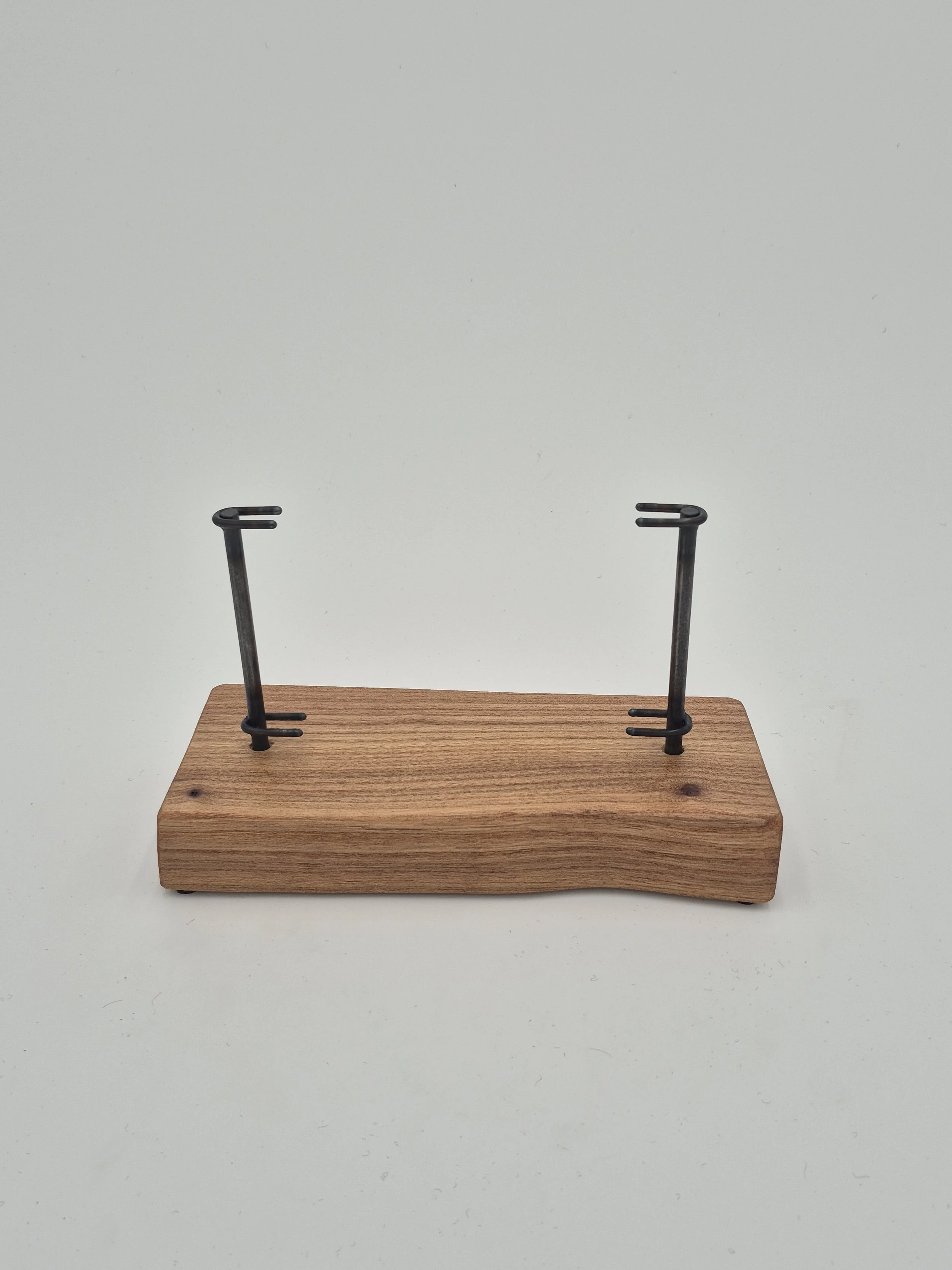 6" wide glass stand on ash