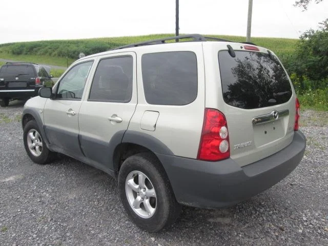 5381+2006+Mazda+Tribute+%2808.27.15%29+e.jpg