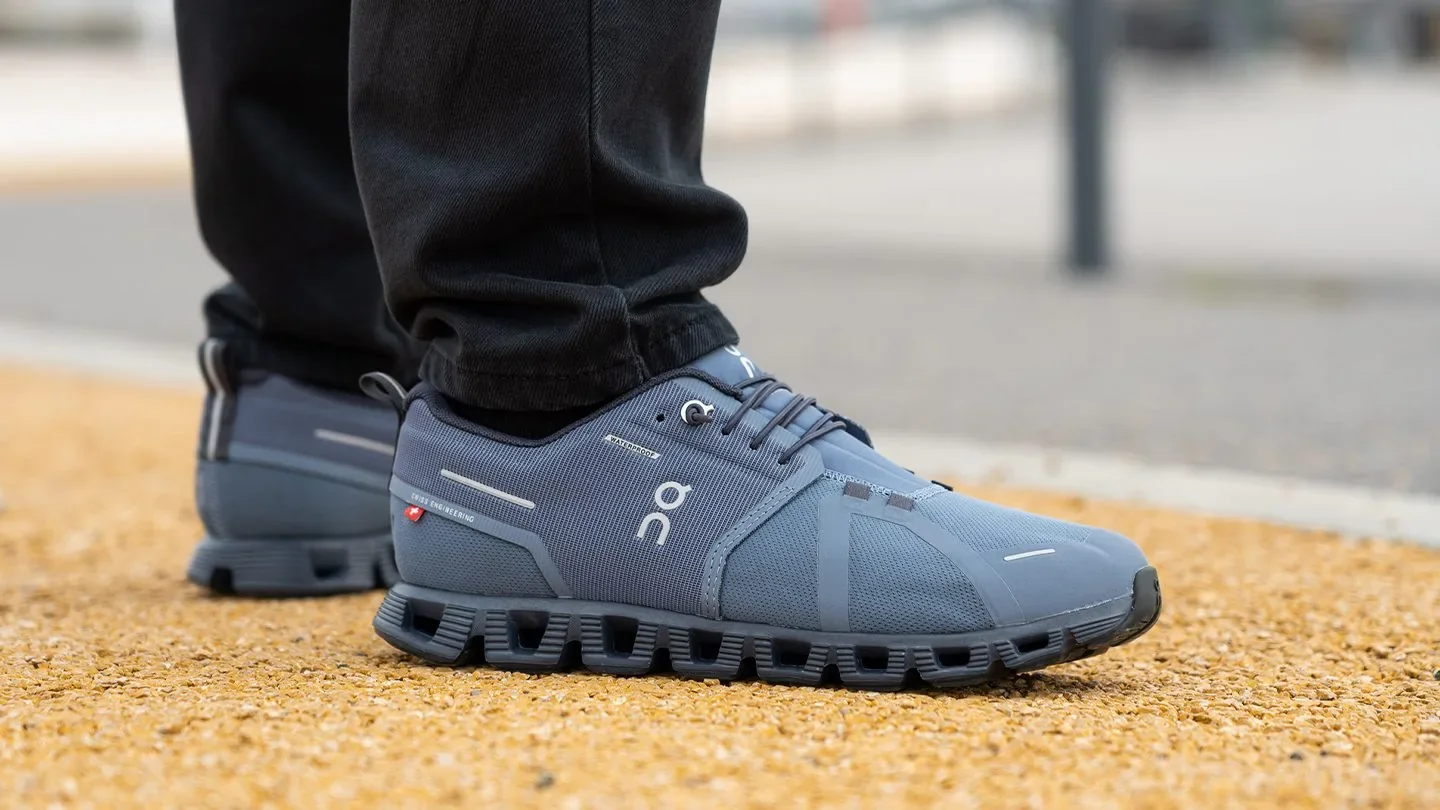 best-waterproof-walking-shoes-18978210-main.webp