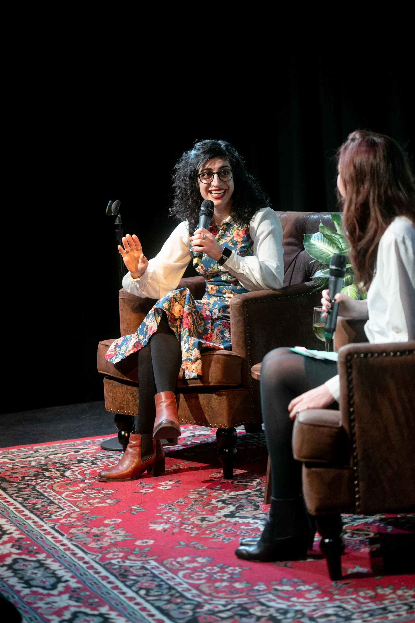 #047 Weird Science With Karl Popper and Maryam Zaringhalam