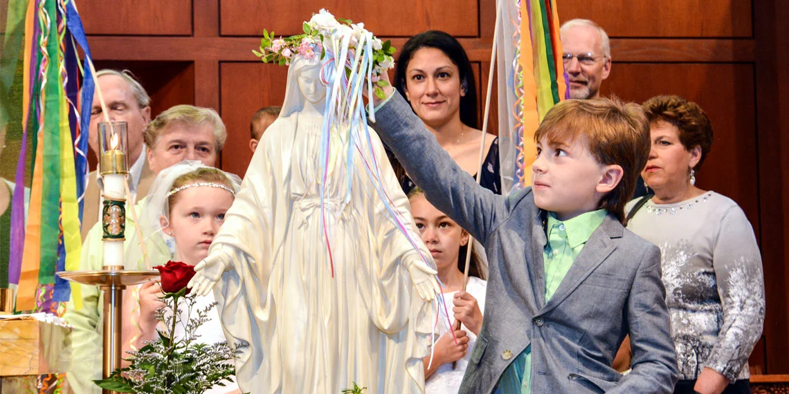 featured-image-may-crowning.jpg