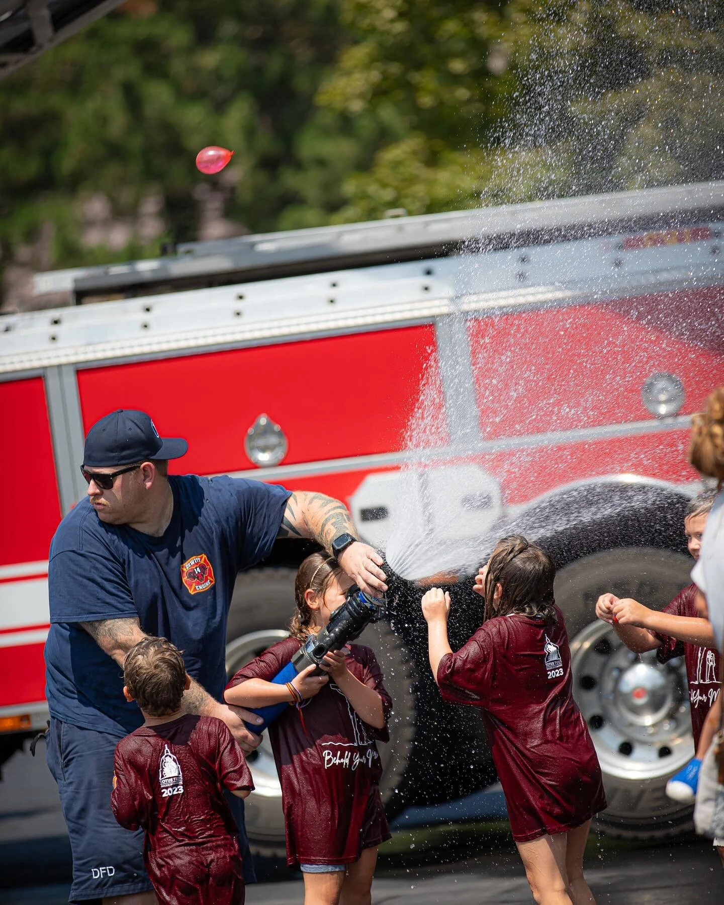 Stay cool 😎 We had an epic end to our week of Totus Tuus at Holy Cross! Thanks to our students, missionaries, volunteers, clergy, parents, @syracusediocese, @syracuseyouth and @dewittfireny for all of the fun memories. God bless!