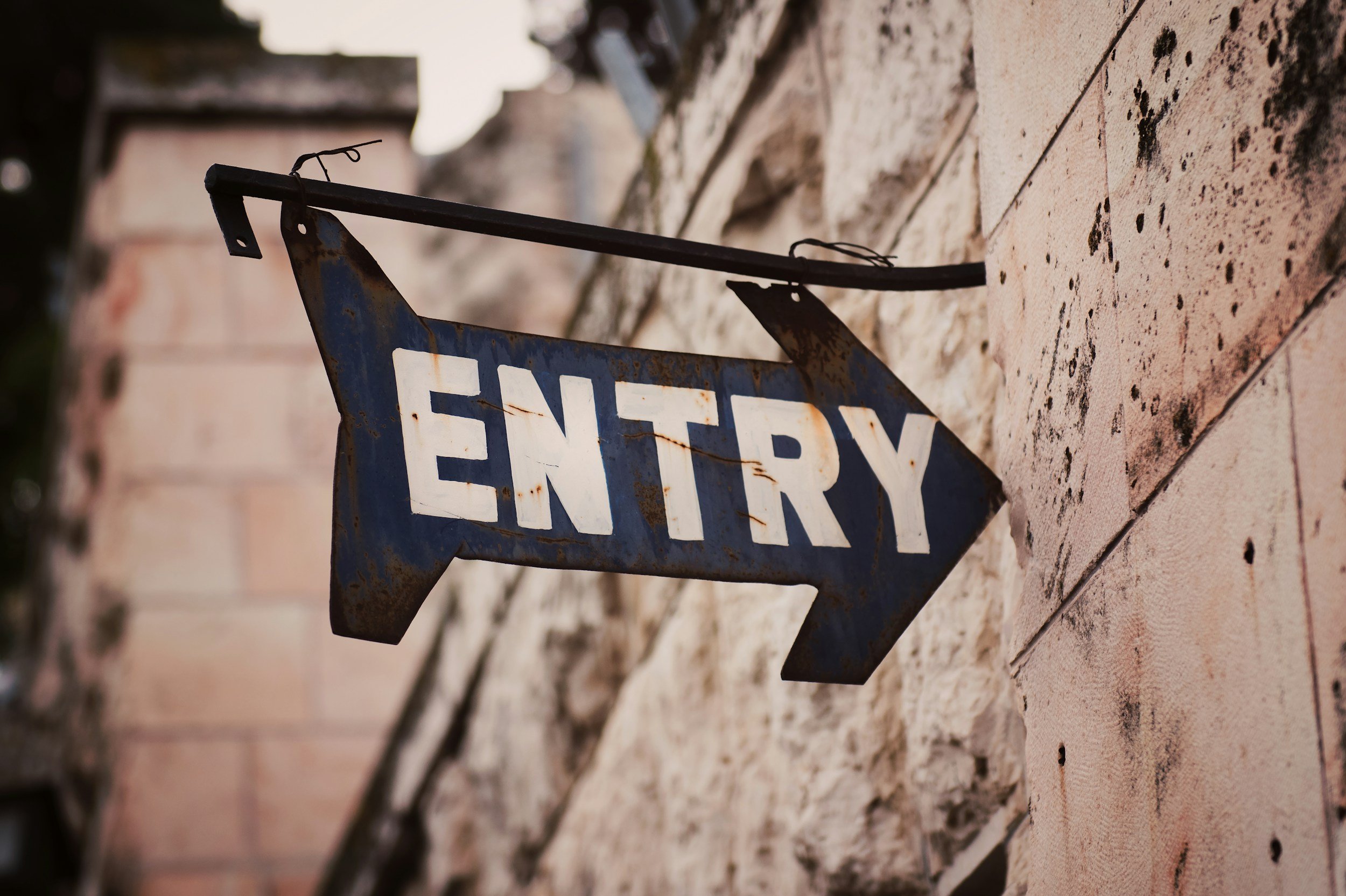 Entry-Level is Dead: How to Frame Your Projects as 3 Years of Experience