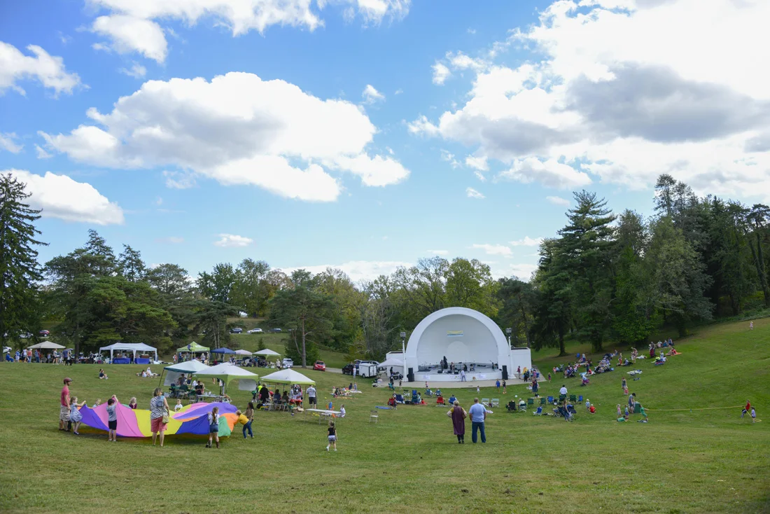 Band Shell — Devou Park