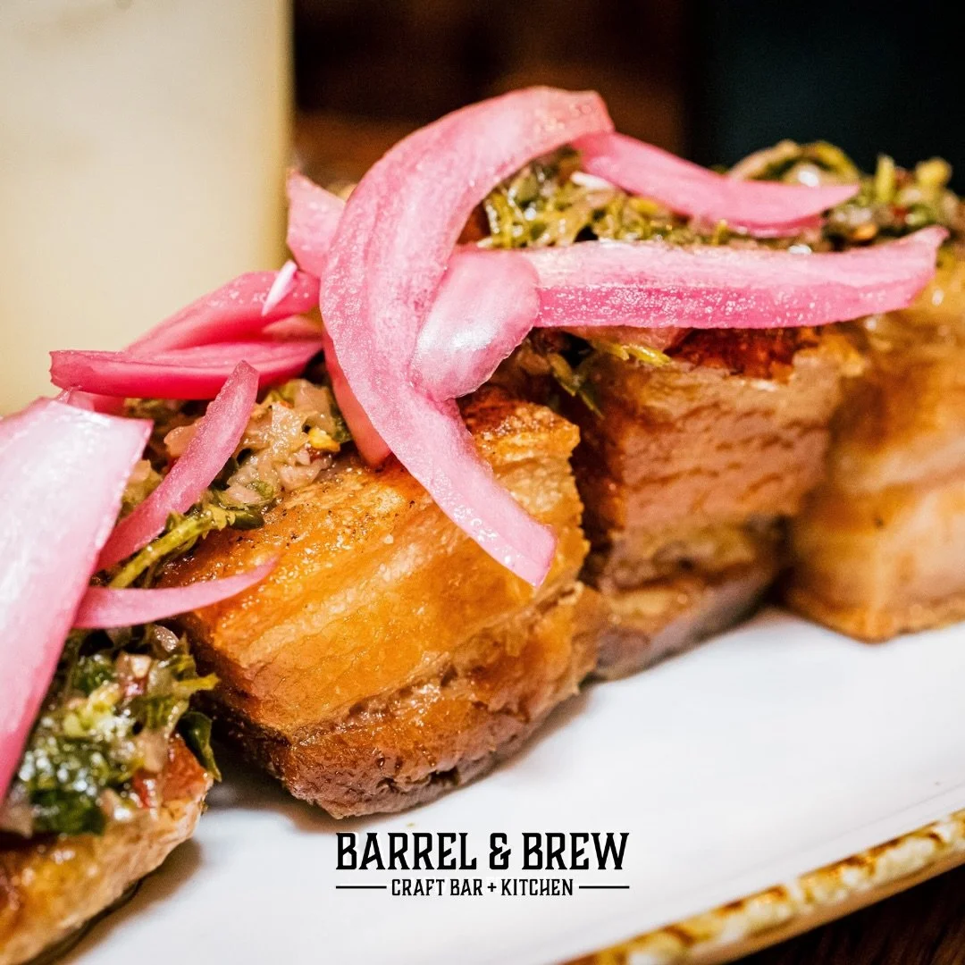 Perfectly crisp pork belly with that golden crackle, dipped in rich garlic a&iuml;oli. One bite and you&rsquo;re hooked.

📍@barrelandbrewcraftbar