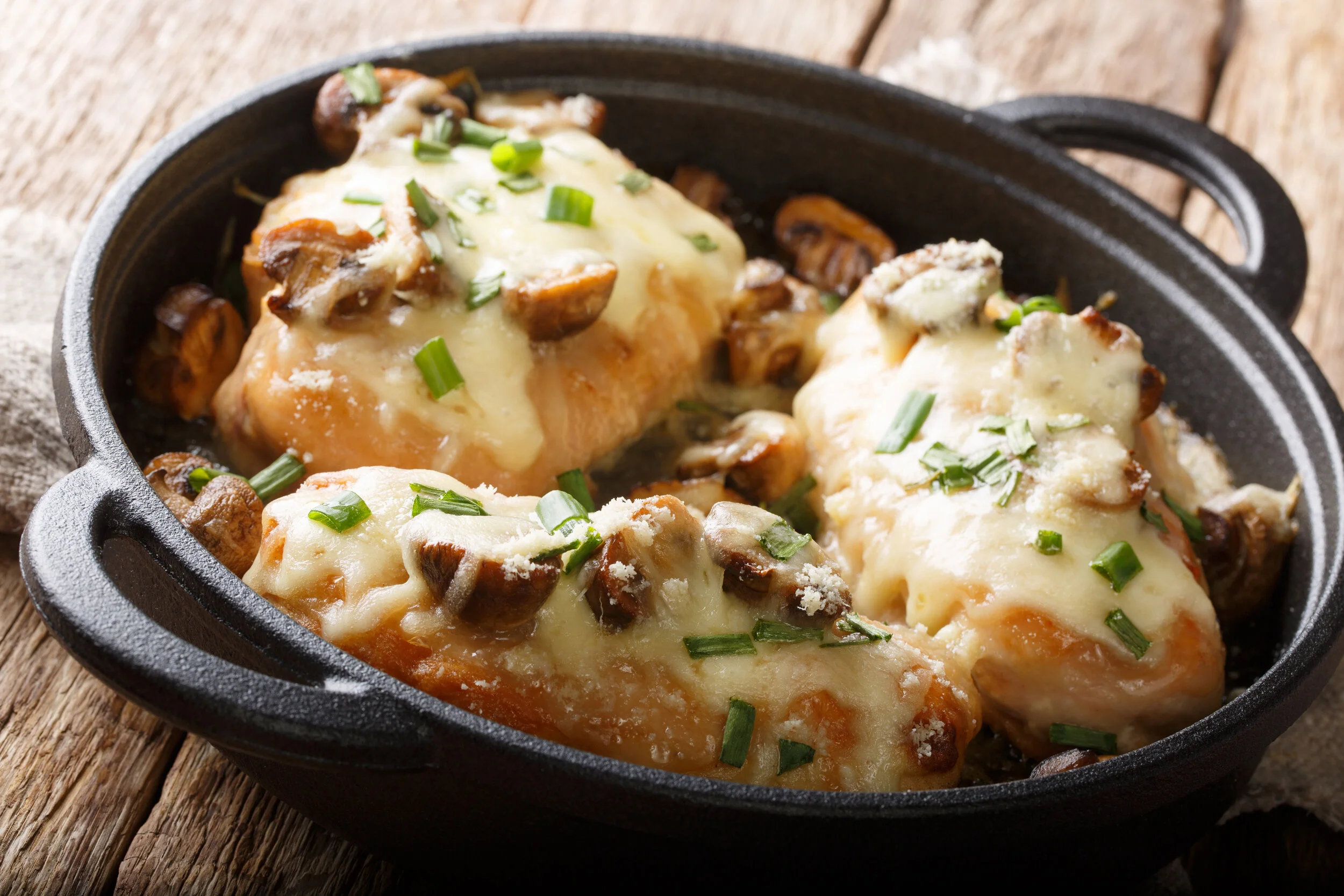 Romanesque Chicken and Mushrooms