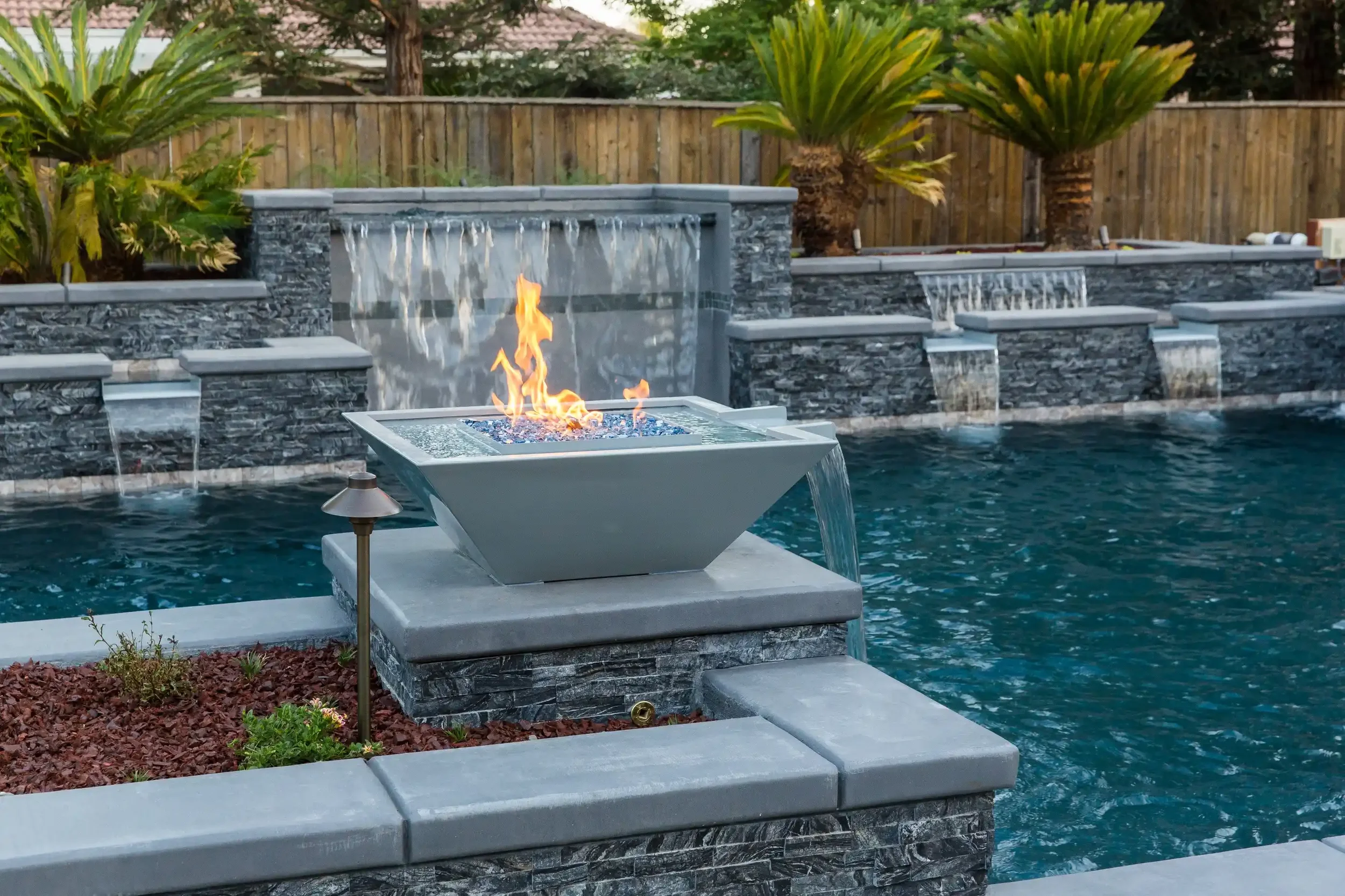 Geometric Pools in Fresno: Modern Designs for Luxury Backyards