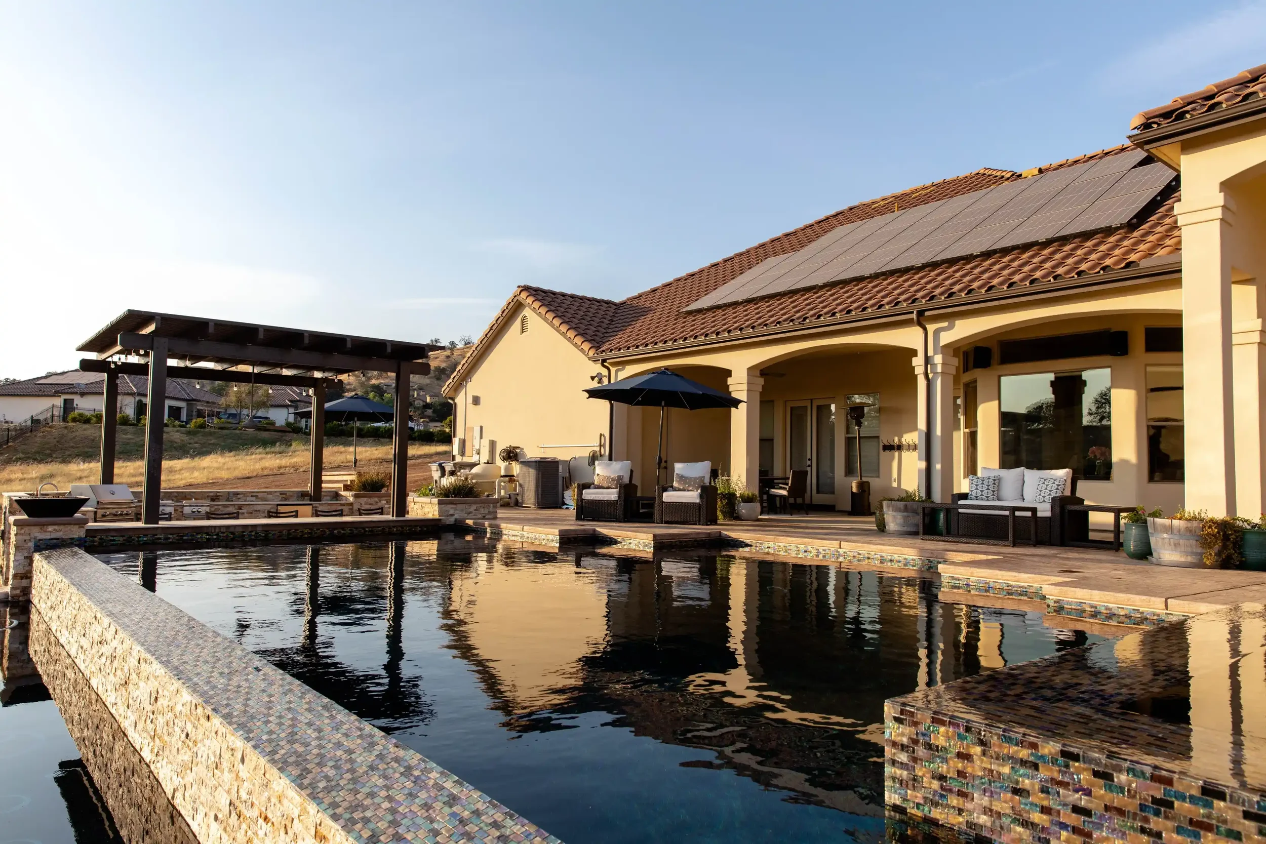 Top Geometric Pool Designs for Fresno Homes in 2025