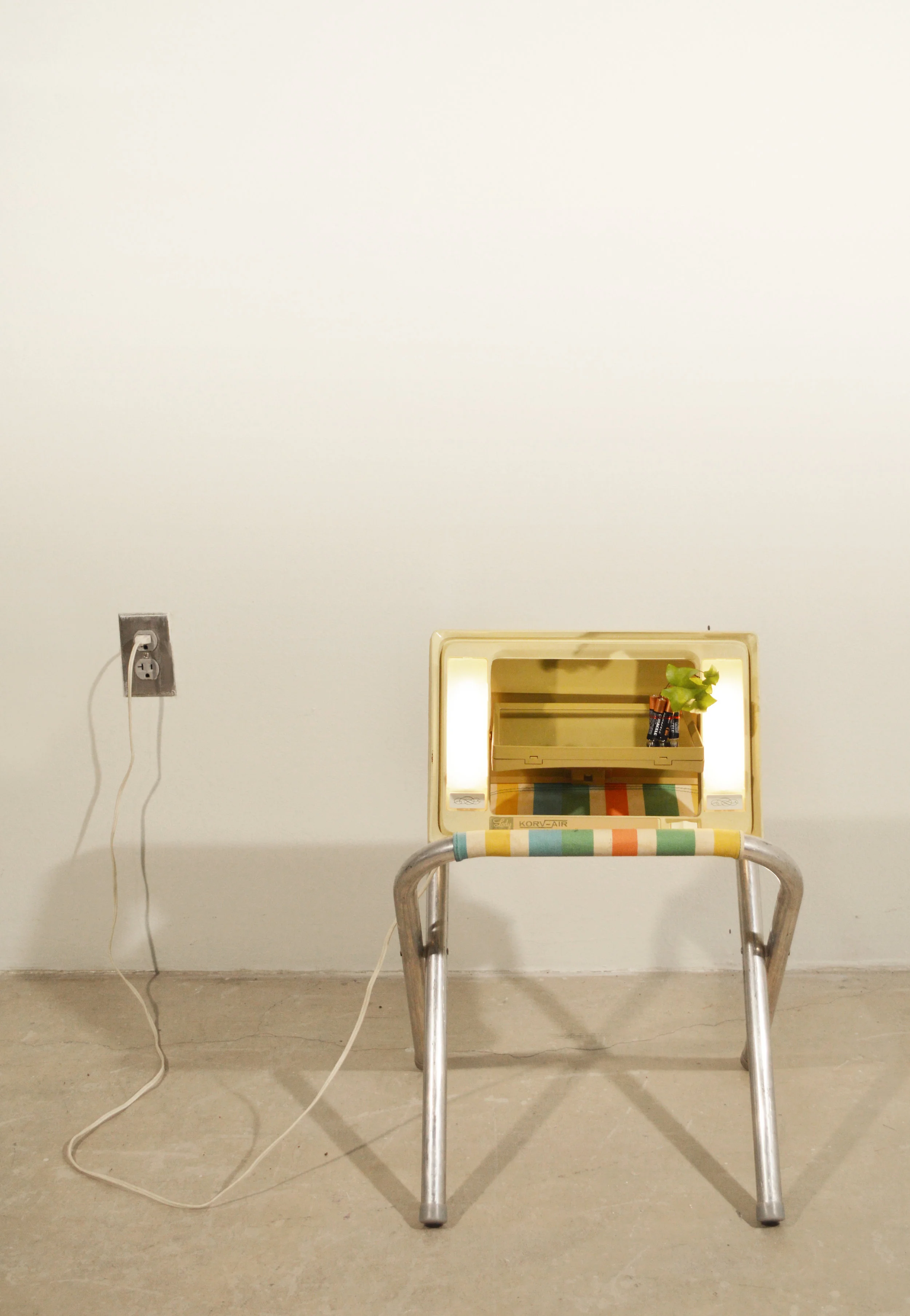 2nd yr object light mirror2.JPG