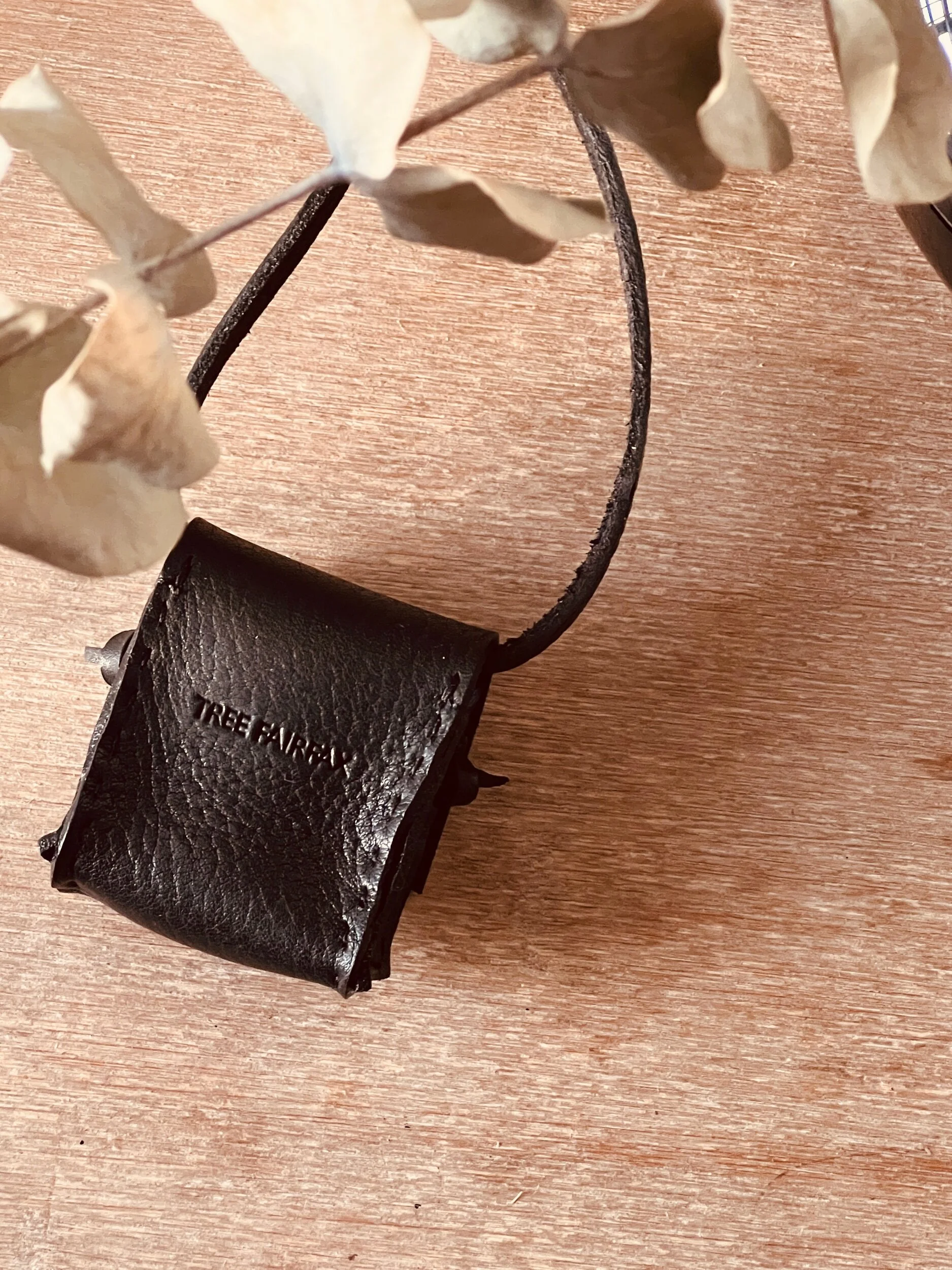 E3D0912E-6D64-4E2F-B142-F851DBD50848