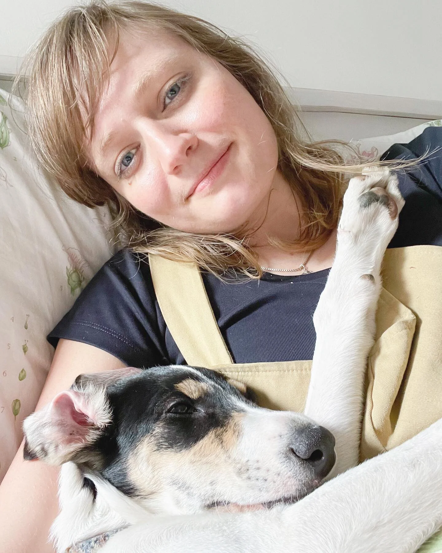 She is the cuddliest puppy 🐶 this is her face about 10 seconds before she&rsquo;s asleep 😴