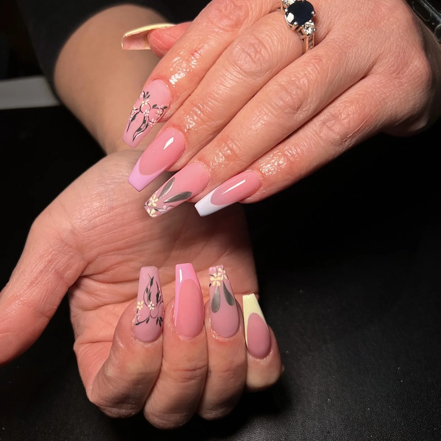 Easter Nails 2026

Wait&hellip; these might be the cutest Easter nails you&rsquo;ll see this year 🐣🌸

Soft pinks, delicate florals, and the sweetest spring details by Annie 💅✨
Save this for your next set 💖

#EasterNails #SpringNails #nailsinspo #