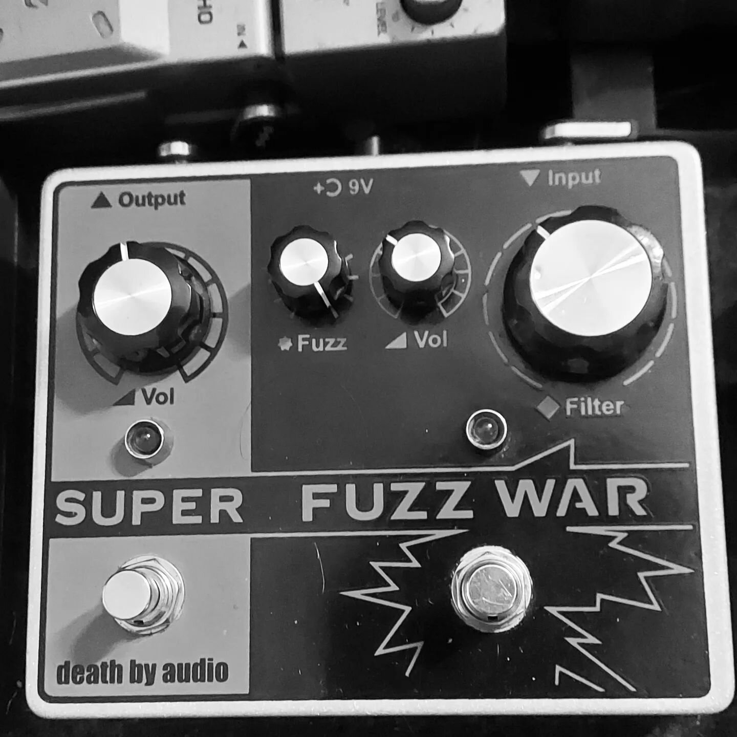 No comment!!

#fuzzpedal #rareguitarpedals #deathbyaudio #noisemusic