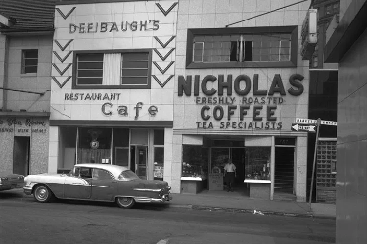 IMAGE COURTESY UNIVERSITY OF PITTSBURGH HISTORIC PHOTOGRAPHS | PITTSBURGH CITY PHOTOGRAPHER COLLECTION