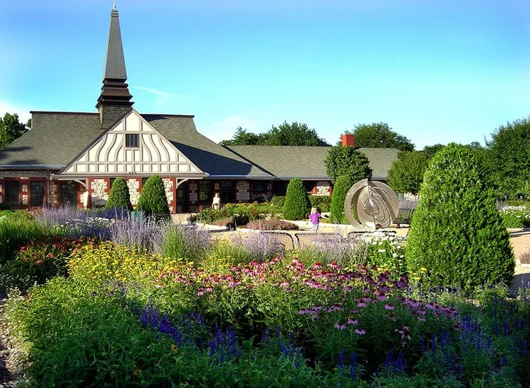Lawrence Visitor Information Center