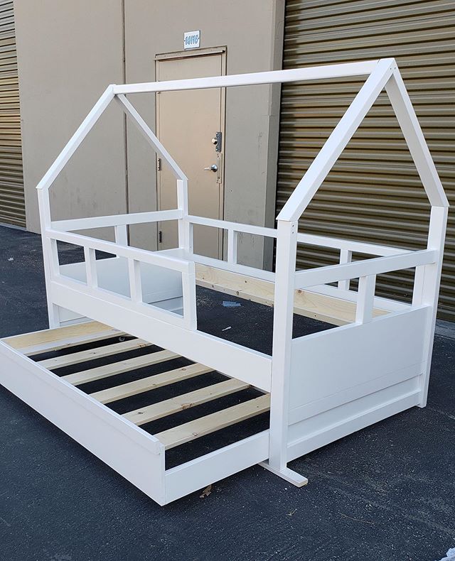 Twin Canopy House Bed with Twin Trundle 💕 
You can get storage drawers underneath instead of a trundle 😏

#kidsfurniture #kids #whitedecor #whitefurniture #whitefurnituredesign #housebed #housebedframe #furniture #furnituredesign #kidsfurnituredesi