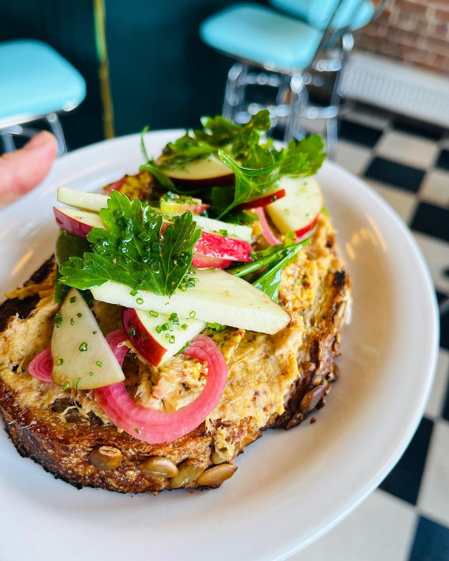 ANOTHER TOAST!

🍞🐷🍎🍞🐷🍎🍞🐷🍎🍞🐷🍎🍞🐷🍎

Look, we put a lot of love into making sourdough bread and we&rsquo;re heckin&rsquo; proud of it! So here&rsquo;s our new lunch toast; pork and leek rillettes with grainy mustard and a pickle-y apple an