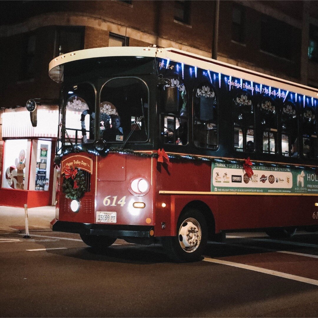 @northshoreweb is proud to be a sponsor for this year's 
@avillechamber Holiday Trolley! The free trolley will run on 12/17 between 5 and 8 p.m. and make a continuous loop to eight stops along the Clark Street District for visitors and shoppers to ho