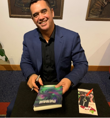 Living by the Stars | Viviendo de acuerdo con las estrellas