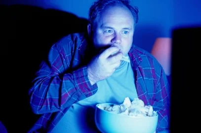 Source: http://www.mirror.co.uk/news/uk-news/midnight-munchies-traced-faulty-gene-3589797