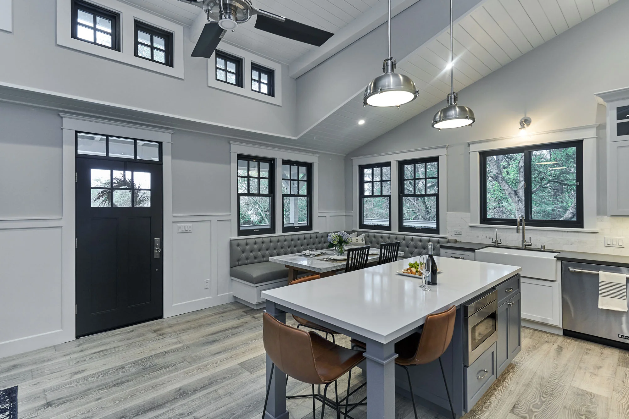 19350 Overlook Rd 3.jpg