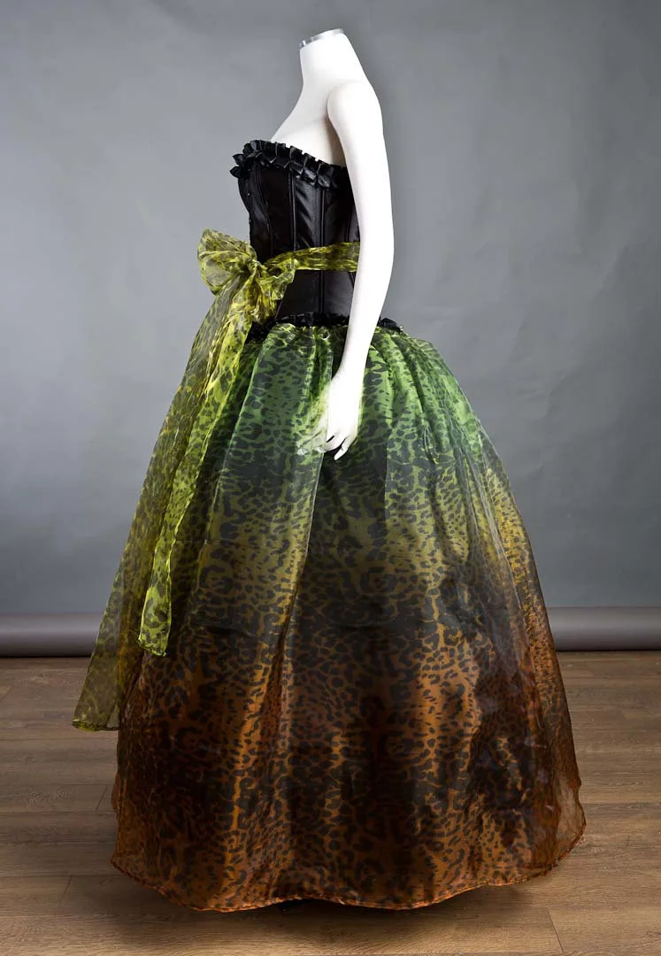 emerald green wedding dress with sleeves Green Embellished Bow One Shoulder A Line Gown