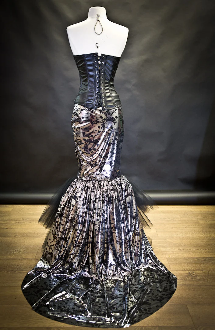 skeleton prom dress Custom Size black and silver metallic mermaid style skull tulle prom dress  Halloween with fingerless gloves S-XL — Glamtastik