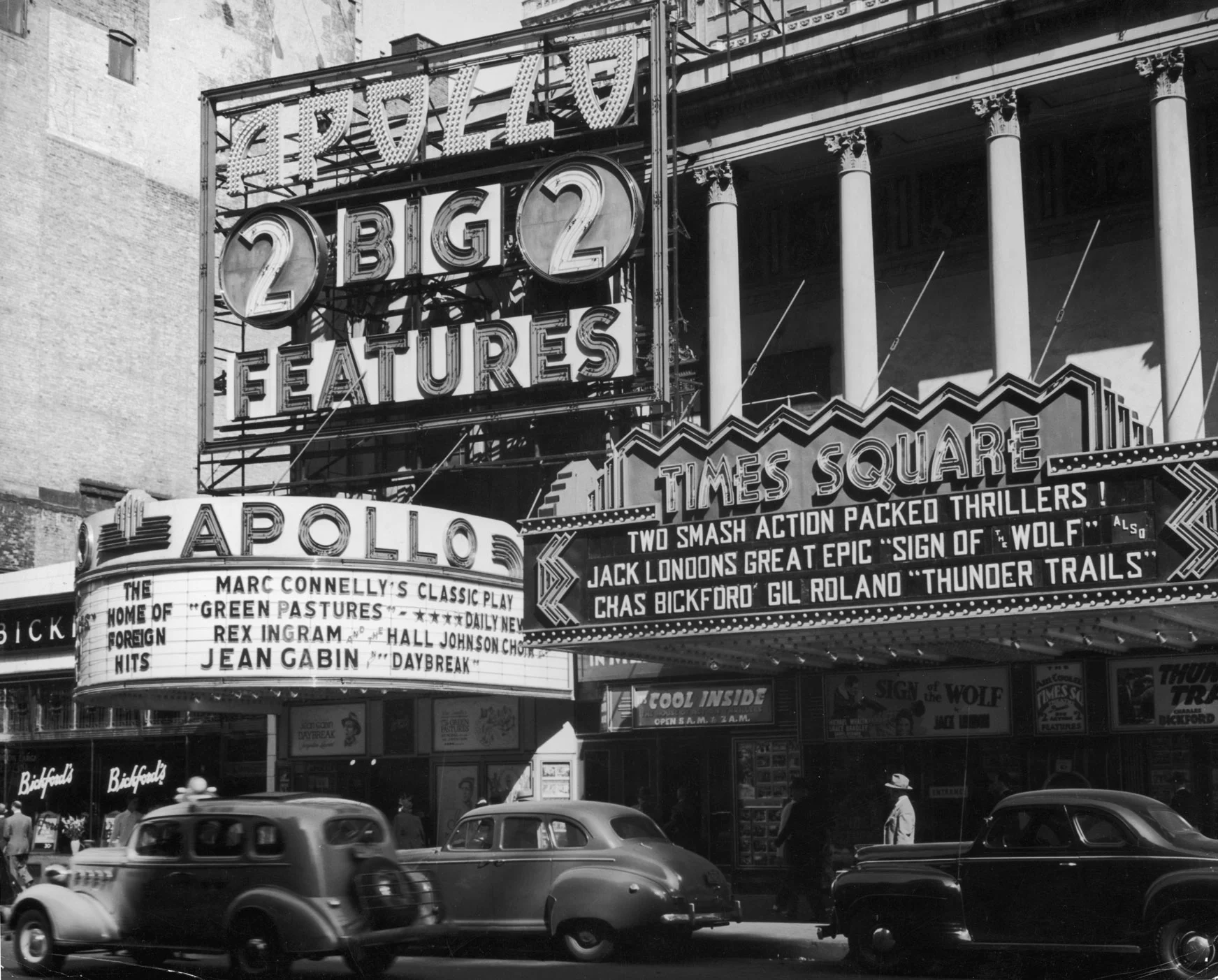 The Apollo and Times Square Theatres, circa 1941. Credit: Getty Images.