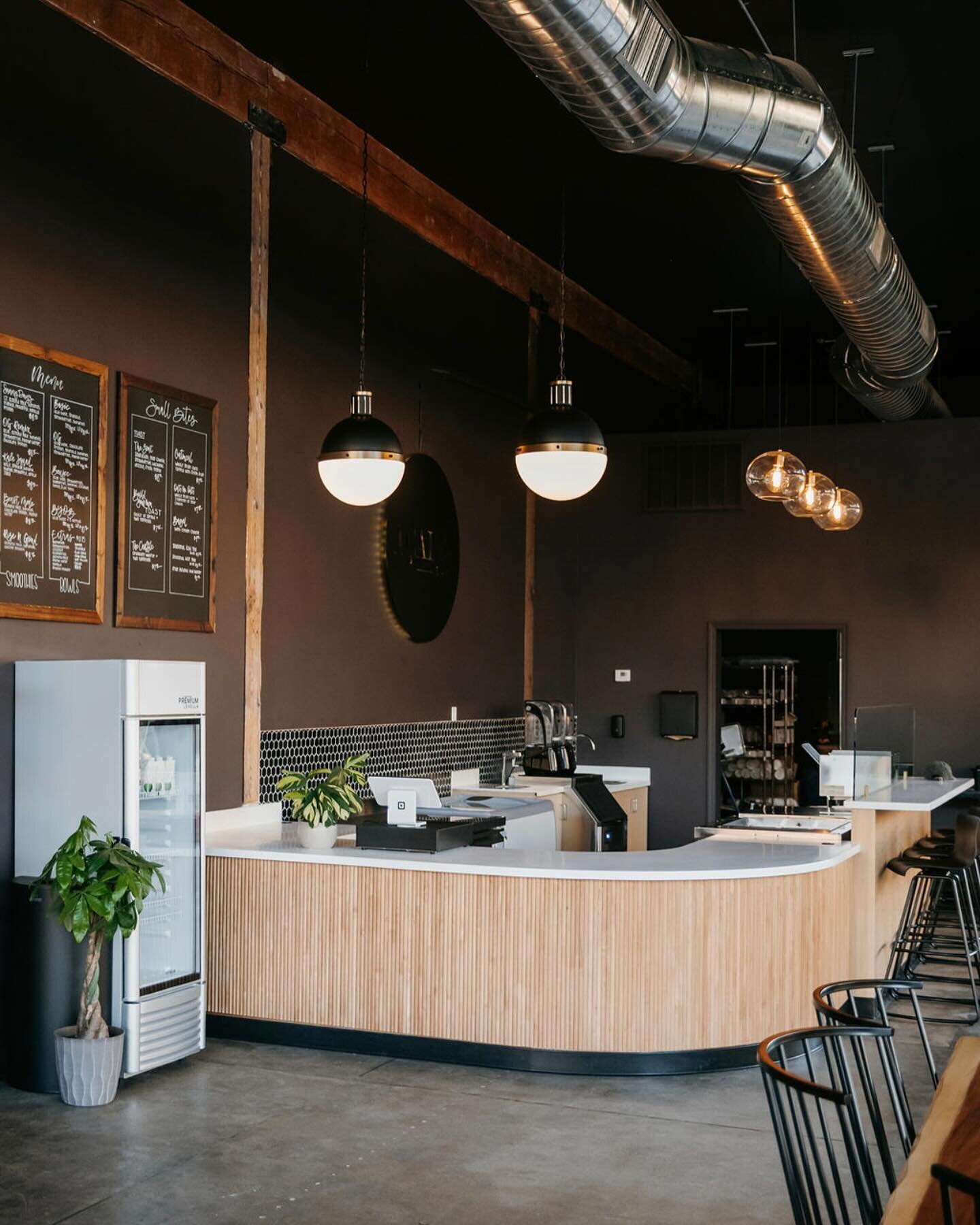 Recently completed tenant improvements for Acai Bar in downtown Hanford, CA. 

#brockitecture #ryanbrockettarchitect #architect #architecture #arch #design #interiors #residential #commercial #centralcoast #slocounty #templeton