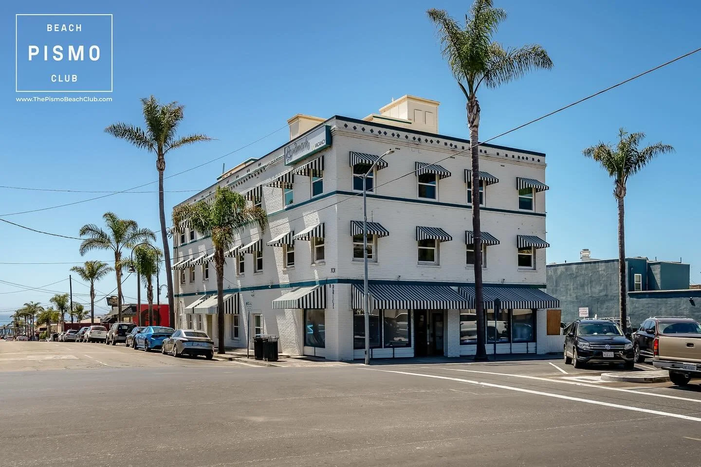 Pismo Beach Club / Pismo Beach, CA

Recently opened @pismobeachclub , a reimagined 20-key hotel in downtown Pismo Beach. Fresh suites, beach vibes &amp; killer views. Rooftop lounge &amp; lobby wine bar coming soon. 

Contractor: Do It All
Interiors: