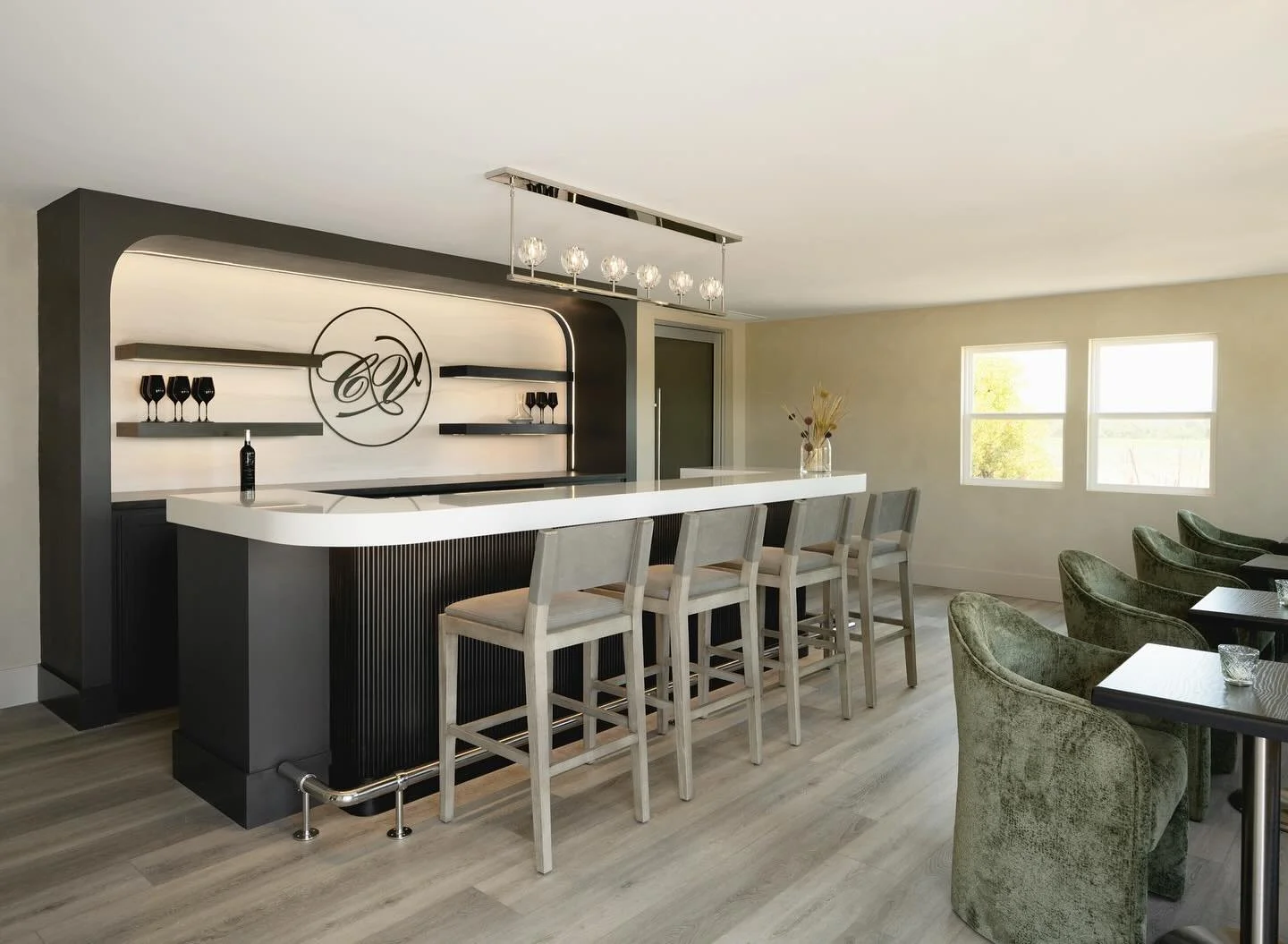 Continental Vineyards / Templeton, CA

Almost ready to pony in the new tasting room @cvwines ! Bringing an elevated experience to with some rustic charm to a forgotten place.

Contractor: Odenwald Hand Built
Photos: @lisamakco 

#brockitecture #brock