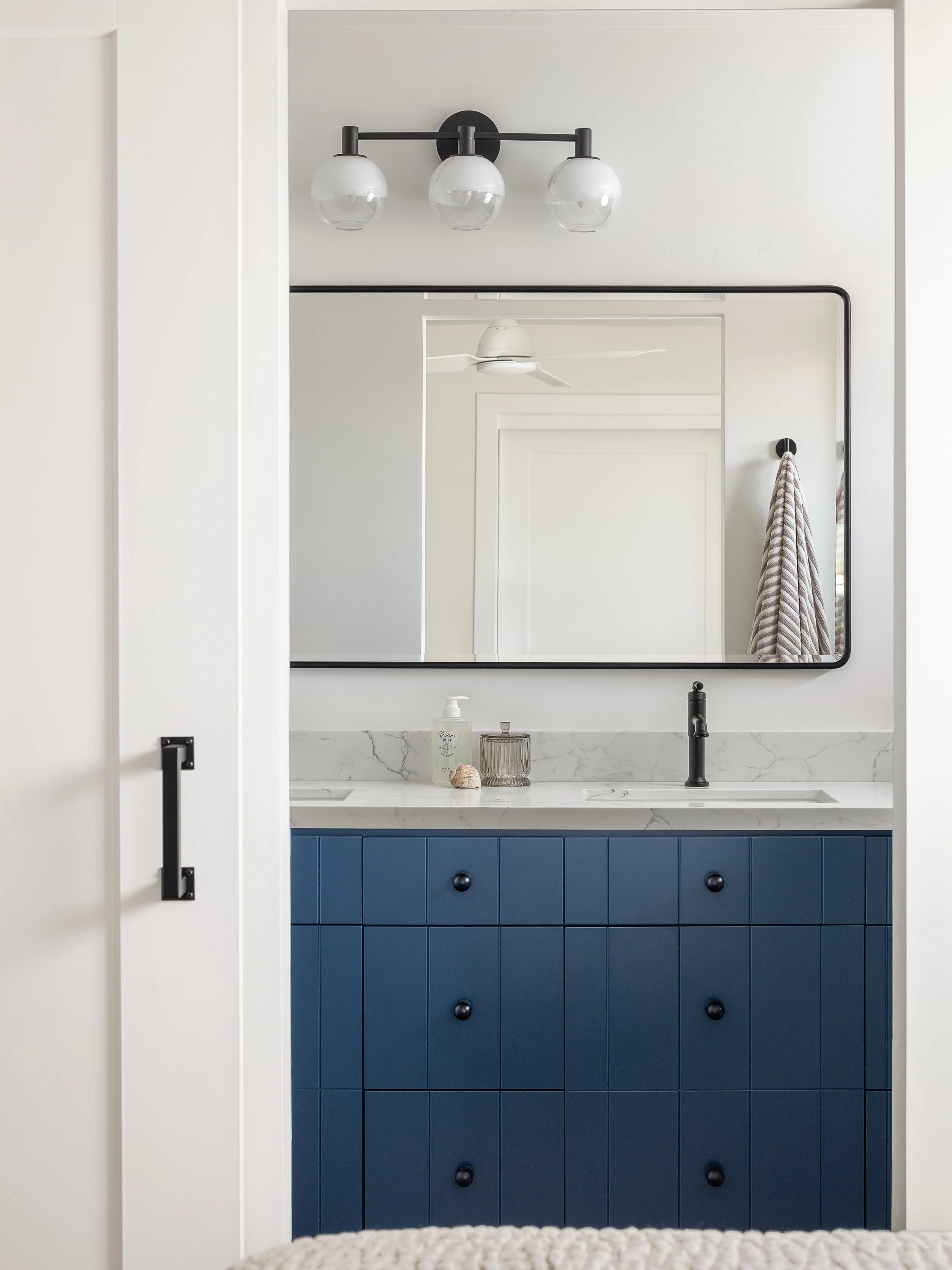 A clean and classic update to this bathroom that feels right at home by the coast. Timeless tile paired with a touch of blue, adding just the right amount of personality and coastal cottage charm.

Photos: @kristalancephoto 

#BathroomRemodel #Bathro