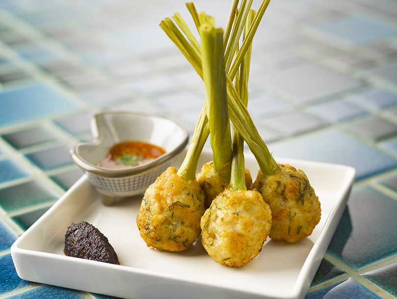 Lemongrass Prawns Stick with Citrus Spicy Sauce.jpg