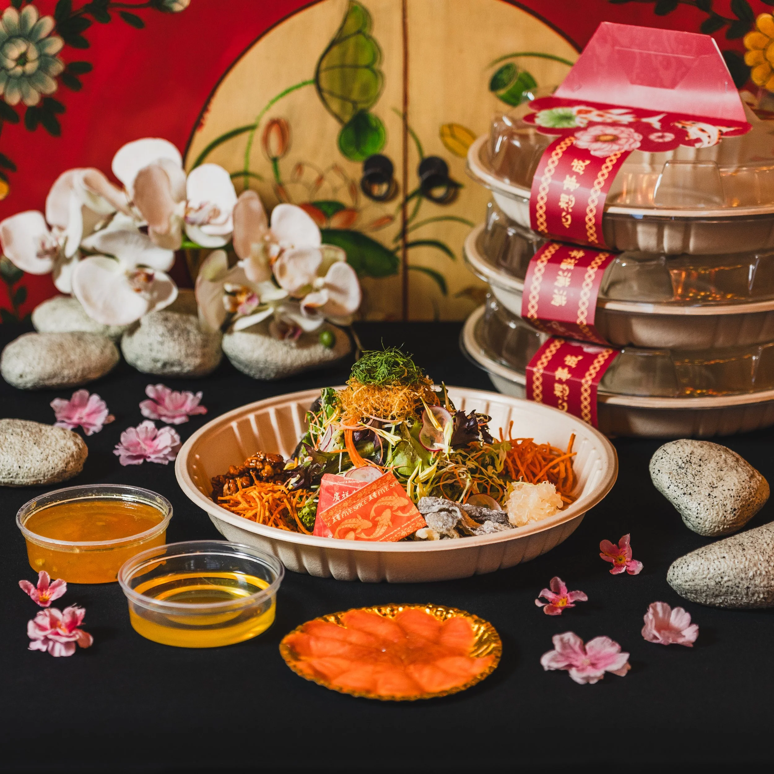 DELIVERY Signature Noweigian Smoked Salmon Yu Sheng $88 (8 to 10pax)