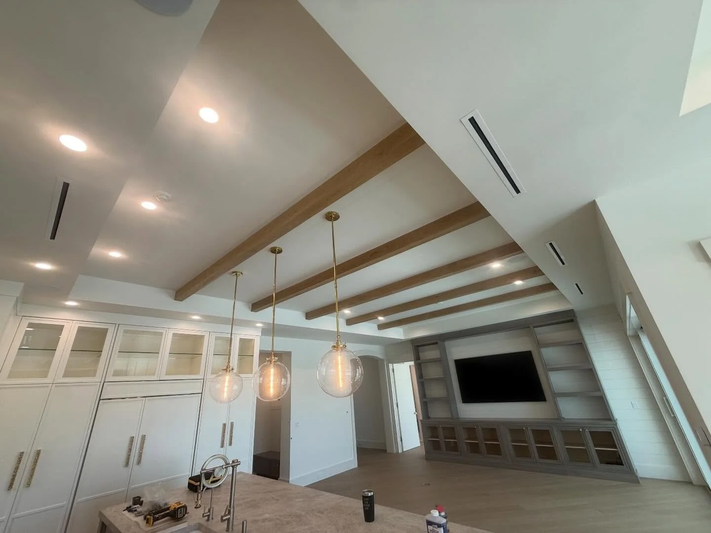 The beauty has always been in the details.

Custom beam ceilings, architectural wall treatments, built-ins, and millwork throughout this beautiful Royal Harbor home.

We&rsquo;re grateful for the opportunity to partner with @gwbcustomhomes and help b