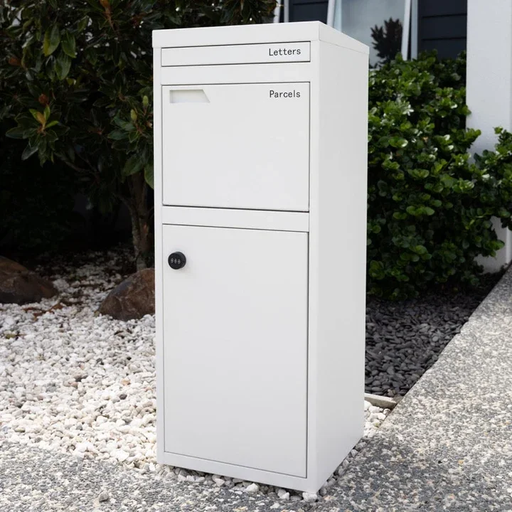 Parker Parcel Letterbox White 3.webp