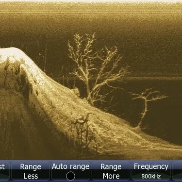fishtec-lowrance-downscan-800kHz.jpg
