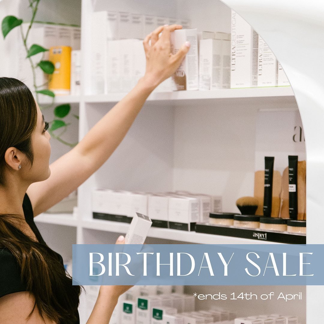 It our 17th BIRTHDAY 🎉🎁
⠀⠀⠀⠀⠀⠀⠀⠀⠀
Celebrate with us with our best Skincare Sale yet!! 
 
You can receive 20-30% off all of our skincare ranges 😍😍 
⠀⠀⠀⠀⠀⠀⠀⠀⠀
But how? 
⠀⠀⠀⠀⠀⠀⠀⠀⠀
Receive 20% off when you spend $250 on skincare
Receive 25% off when 