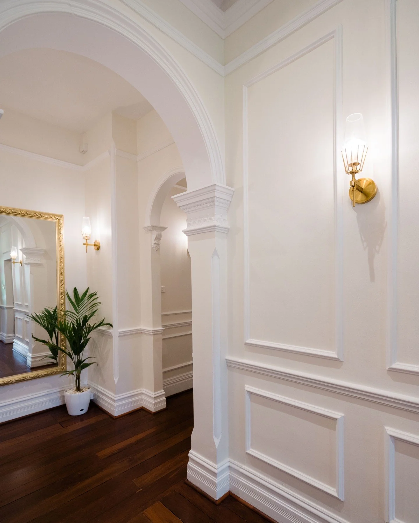 🕒 Exciting Update on Our Opening Hours! 🕒 

Starting Monday, March 30th, our new hours will be:

Monday to Thursday: 10AM - 6PM 
Friday and Saturday: 9AM - 5PM 

We understand that life can be busy, so if you need to book outside of these hours, pl