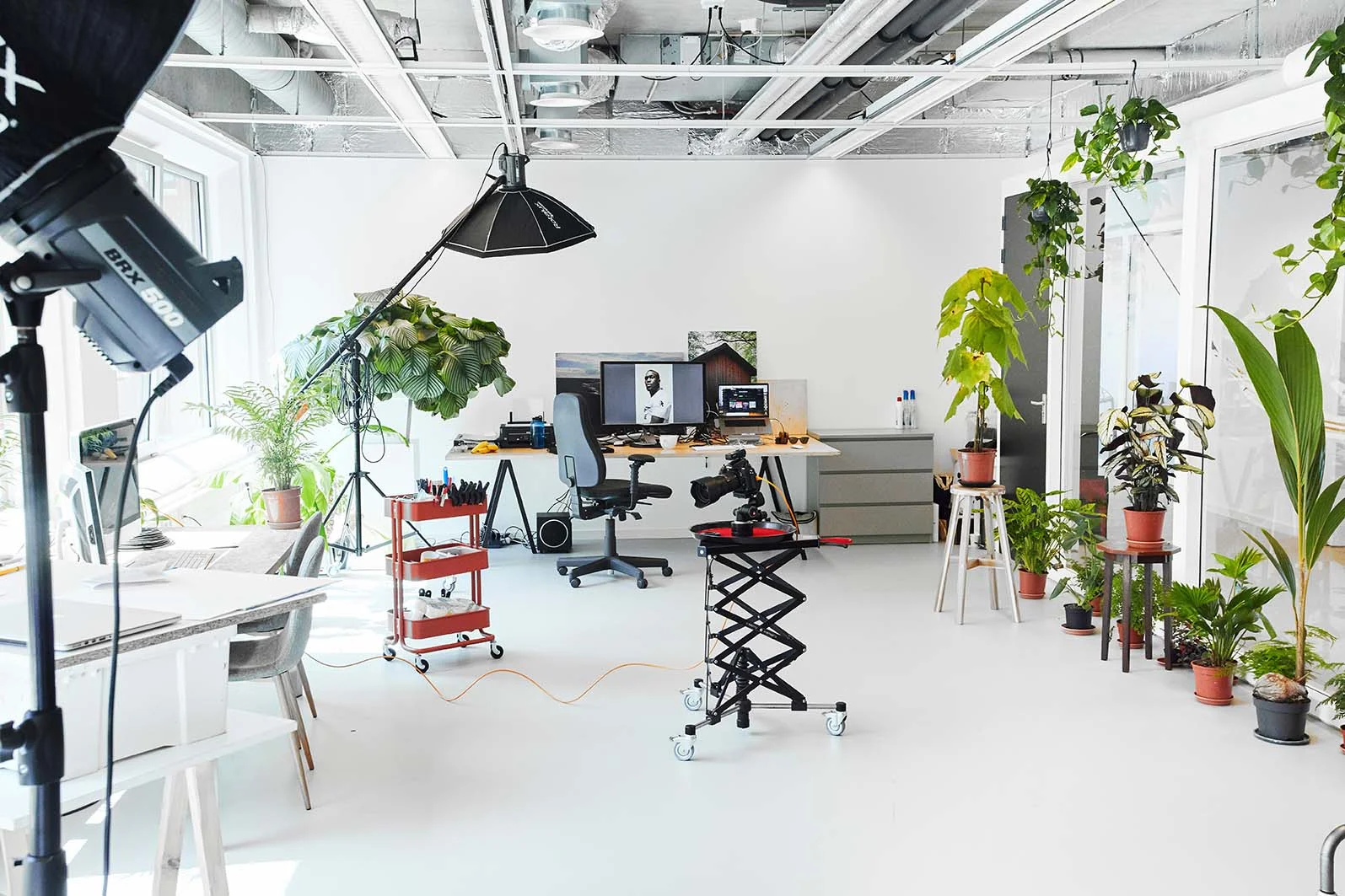 STUDIO-OOST-DENHAAG_LR.jpg