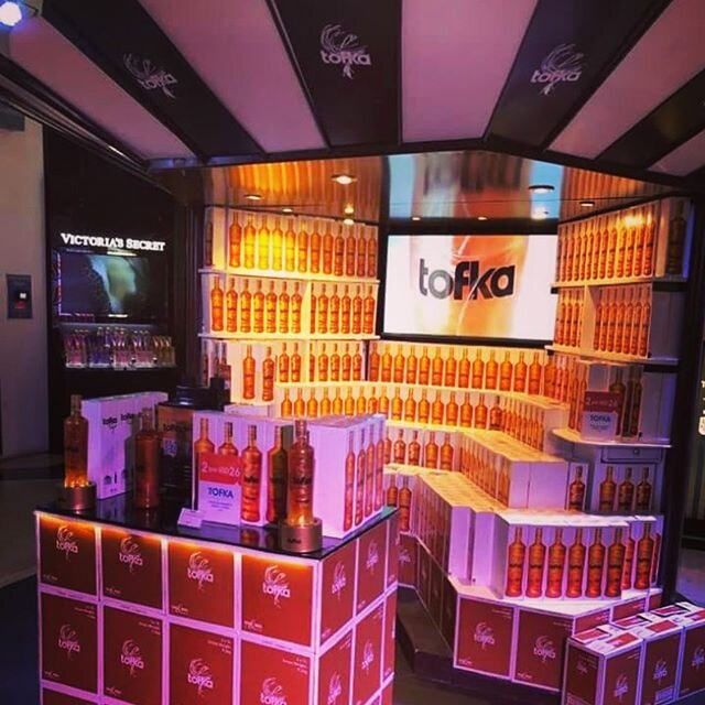 Step back @victoriassecret - @tofka_vodka is taking over! #tofka #argentina #toffee #vodka #takeover