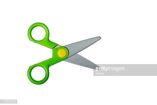 Dlaczego warto dać dziecku nożyczki?