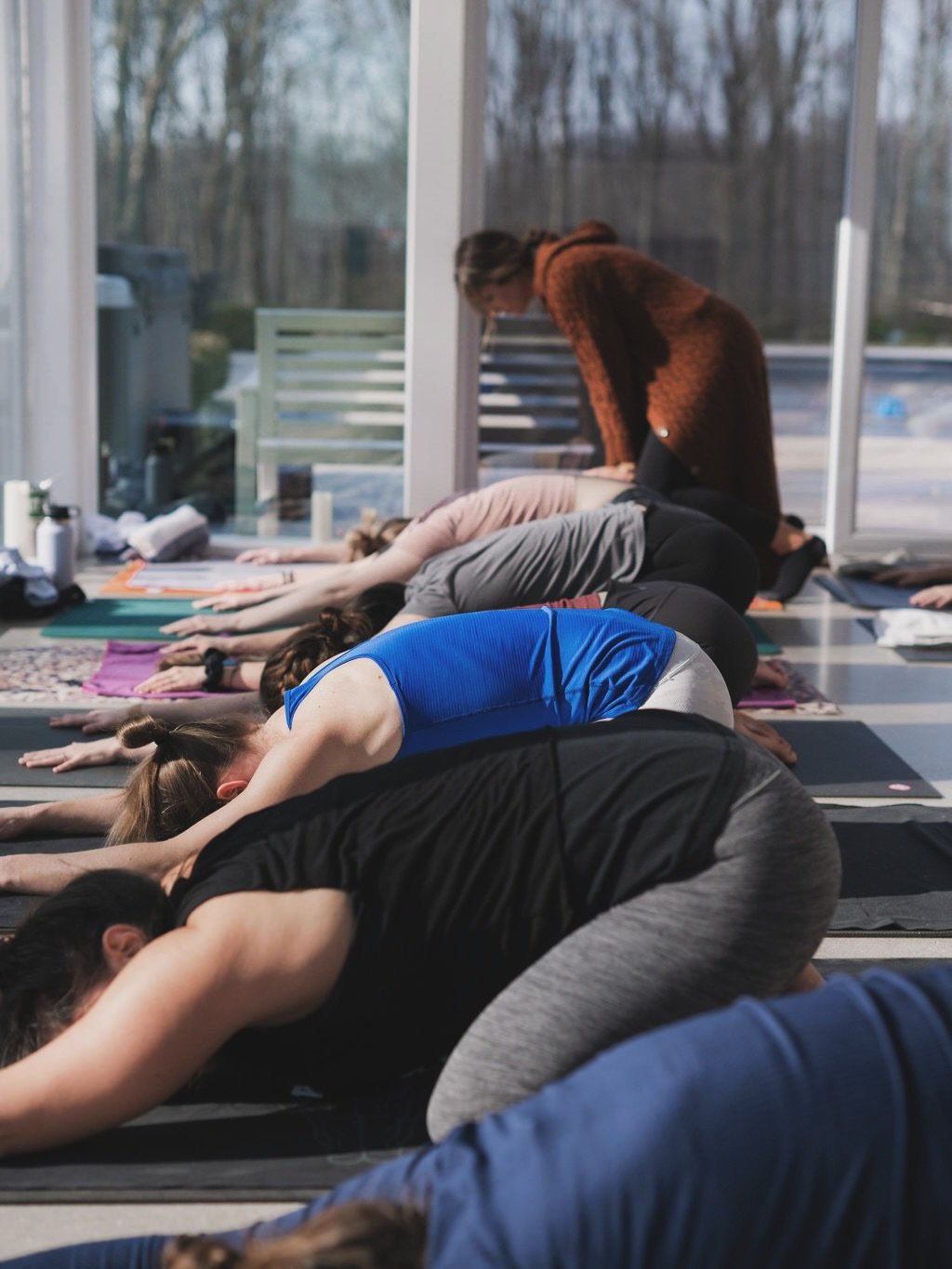 Join us for our DECEMBER Movement Therapy class happening the first Friday of every month!

This Friday, DEC 5 @jessjarrard is BACK ✨ Expect a grounding yet energizing vinyasa flow that builds heat and connection in the body. 

Friday, December 5
9:3