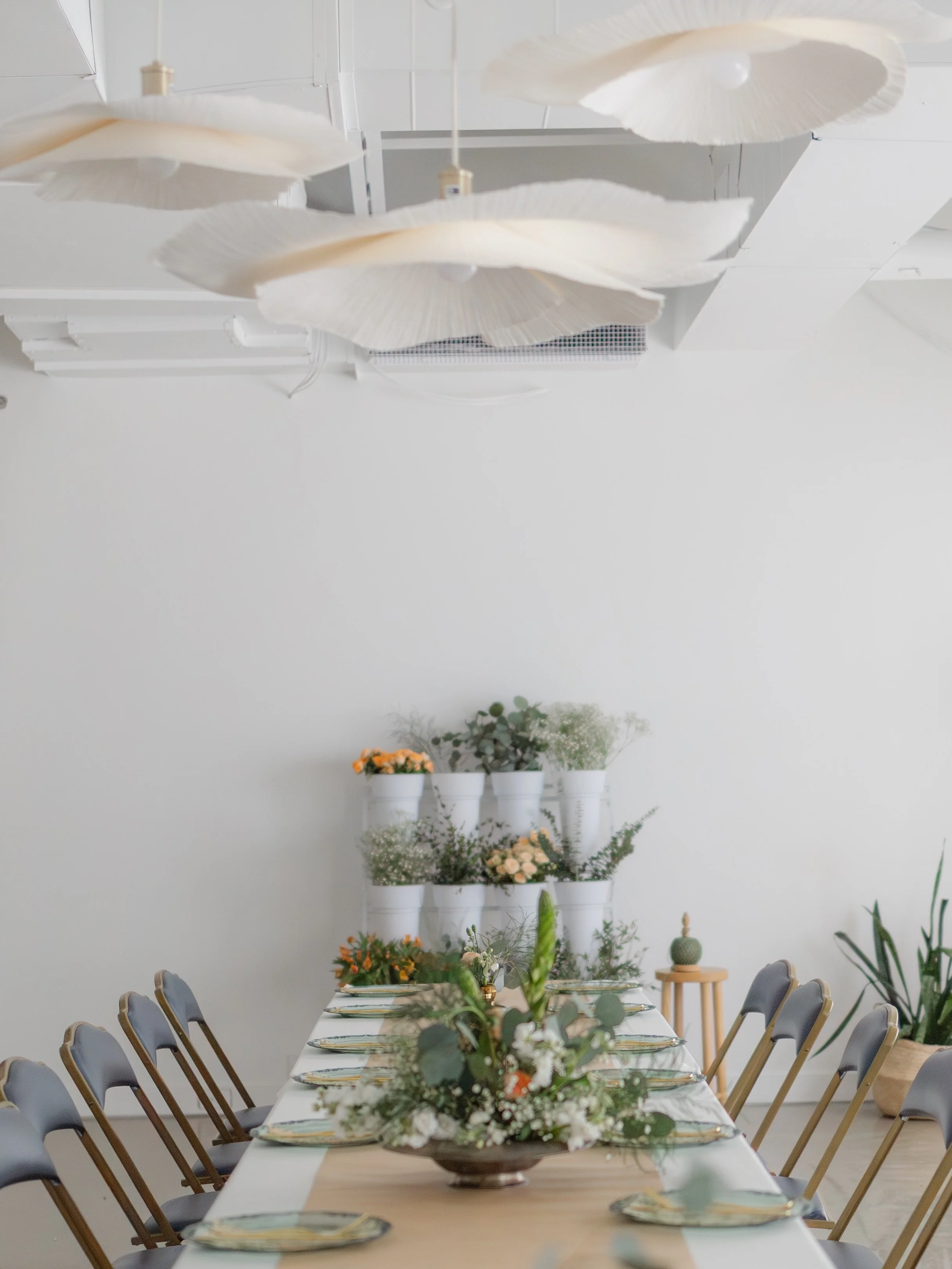 A room full of women celebrating love is magic🪄🪴

This stunning bridal shower was soft, joyful, and deeply personal in all the best ways. Our space was created for days like this, gathering of community, beautiful details, and memories made around 