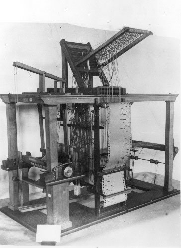 jacquard_loom_weaving_loom_coutesy of computer history museum.lg.jpeg
