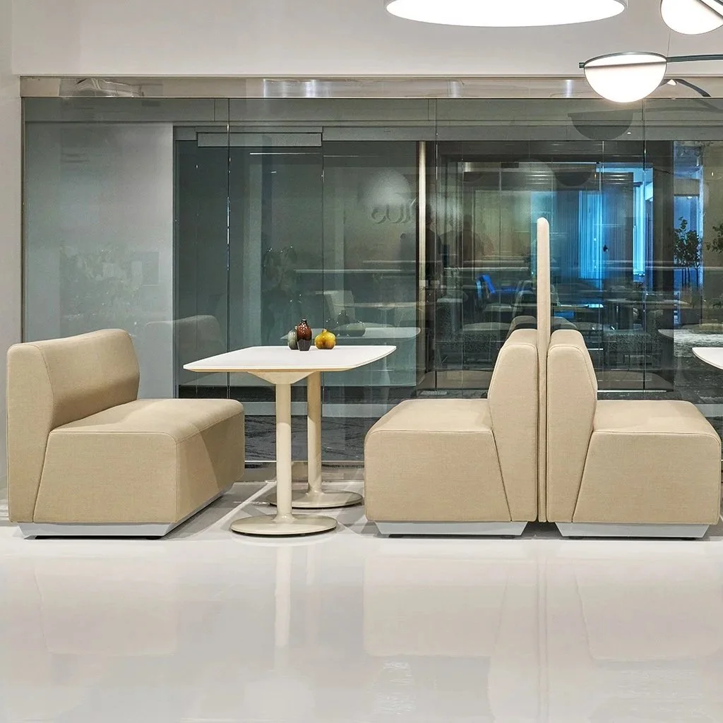 Media-Gallery-Environment-Koble-Showroom-Booth-1536x1024.jpg