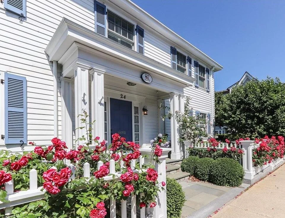 Find Your Dream Home in Stonington Borough