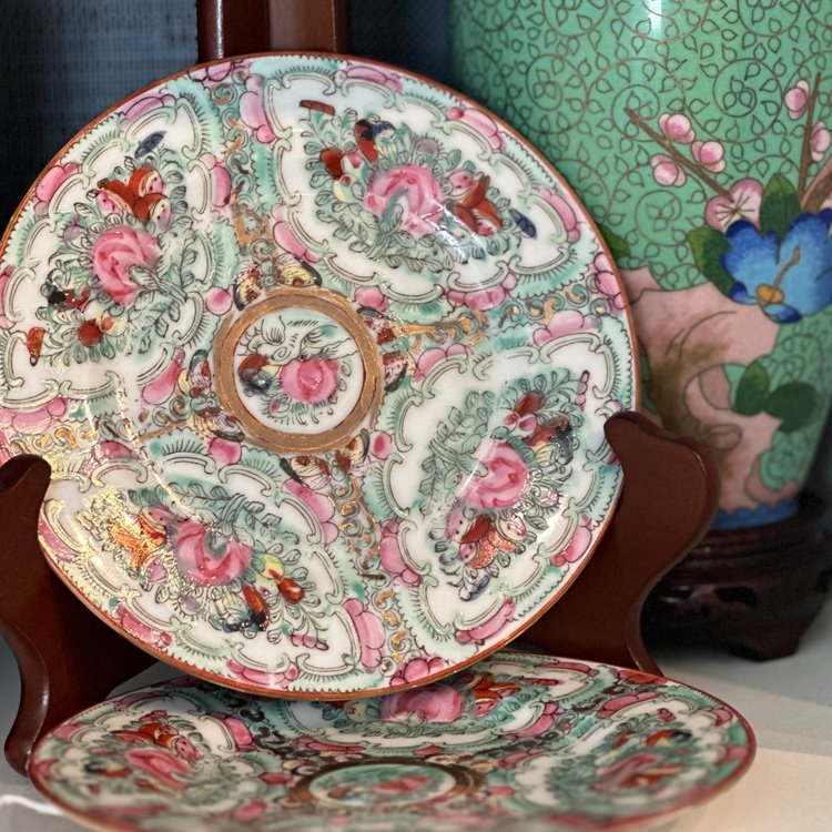 Tableware at Stonington Consign to Design